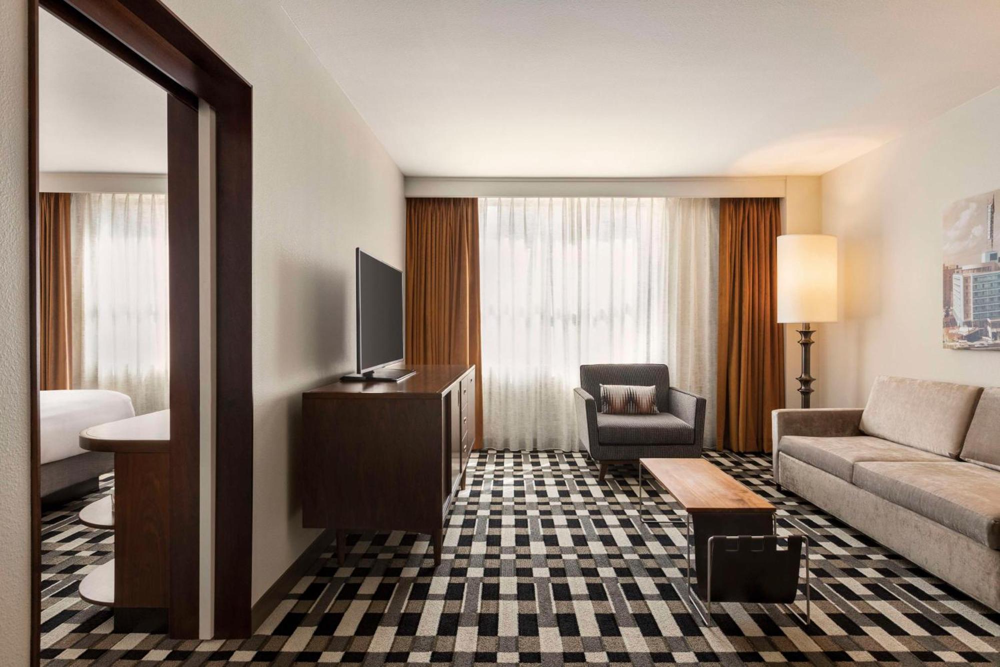 The American Hotel Atlanta Downtown, Tapestry Collection By Hilton Bagian luar foto